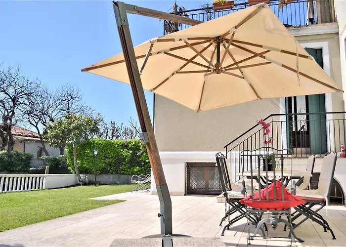 Une, Garden, And Culture 別荘 *