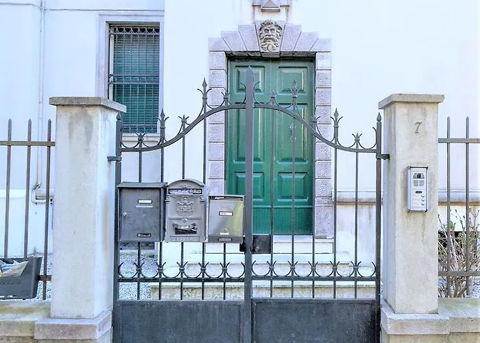 Une, Garden, And Culture ヴェネツィア・リド島