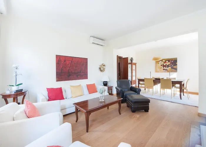 Сasa de vacaciones Une, Garden, And Culture Lido de Venecia