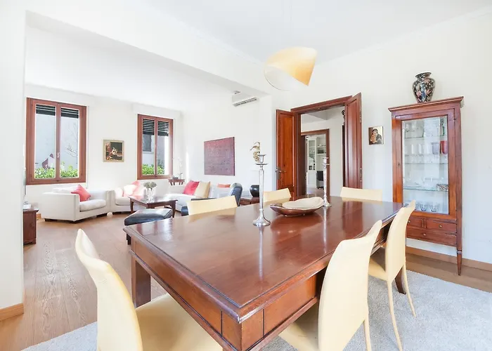 Une, Garden, And Culture *