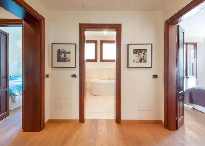 Une, Garden, And Culture Сasa de vacaciones