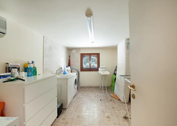 Une, Garden, And Culture *