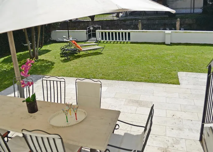 Une, Garden, And Culture Lido di Venezia